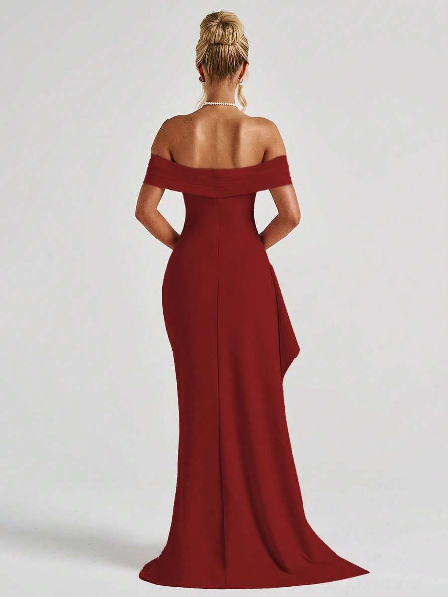 ÉLORIA – Off-Shoulder Bodycon Maxi Dress with Slit