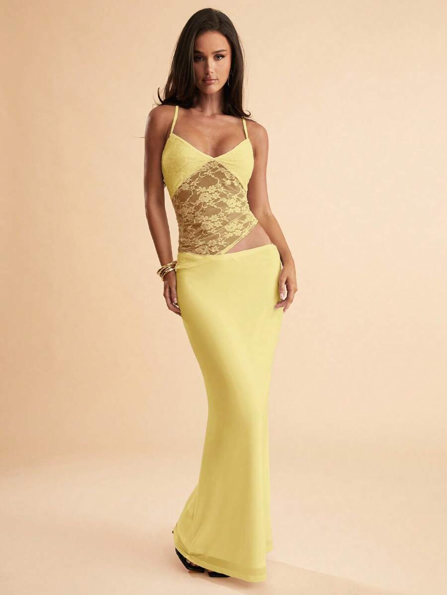 NARILA - Lace Panel Bodycon Maxi Dress