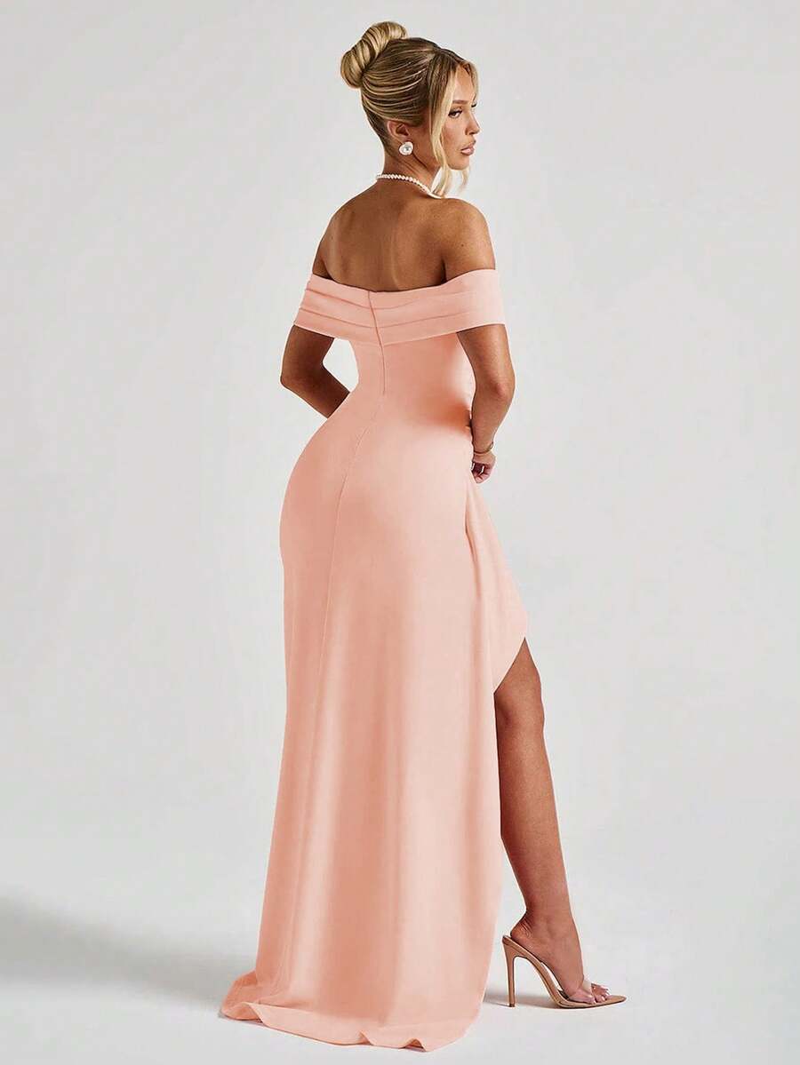 ÉLORIA – Off-Shoulder Bodycon Maxi Dress with Slit