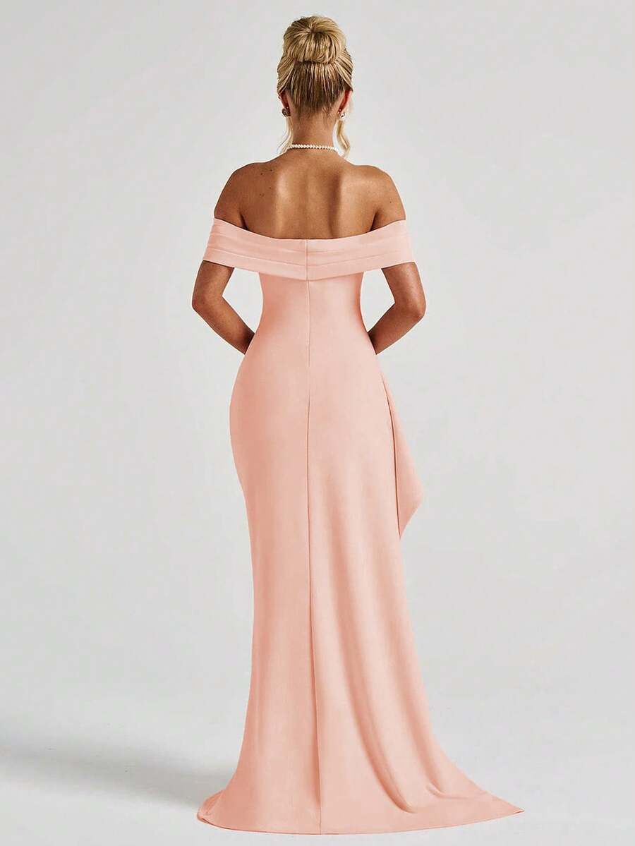 ÉLORIA – Off-Shoulder Bodycon Maxi Dress with Slit