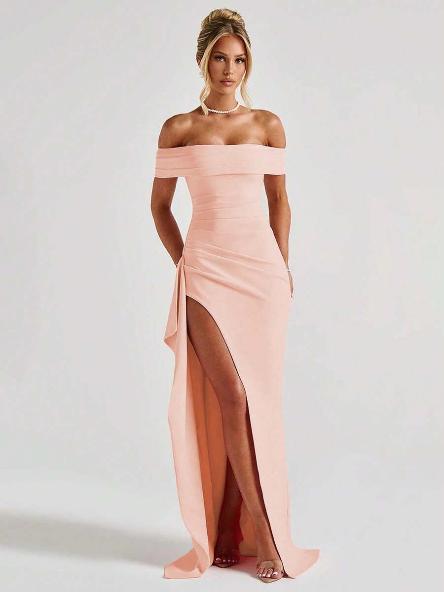 ÉLORIA – Off-Shoulder Bodycon Maxi Dress with Slit