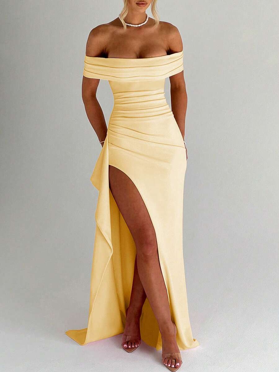 ÉLORIA – Off-Shoulder Bodycon Maxi Dress with Slit