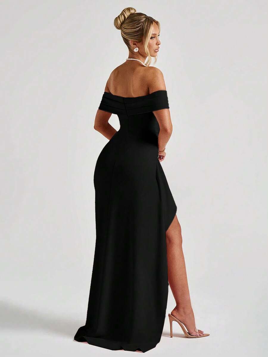 ÉLORIA – Off-Shoulder Bodycon Maxi Dress with Slit