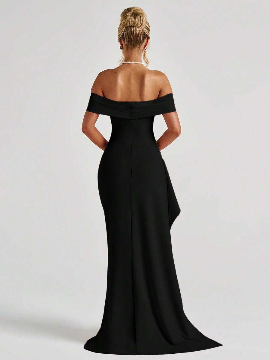 ÉLORIA – Off-Shoulder Bodycon Maxi Dress with Slit