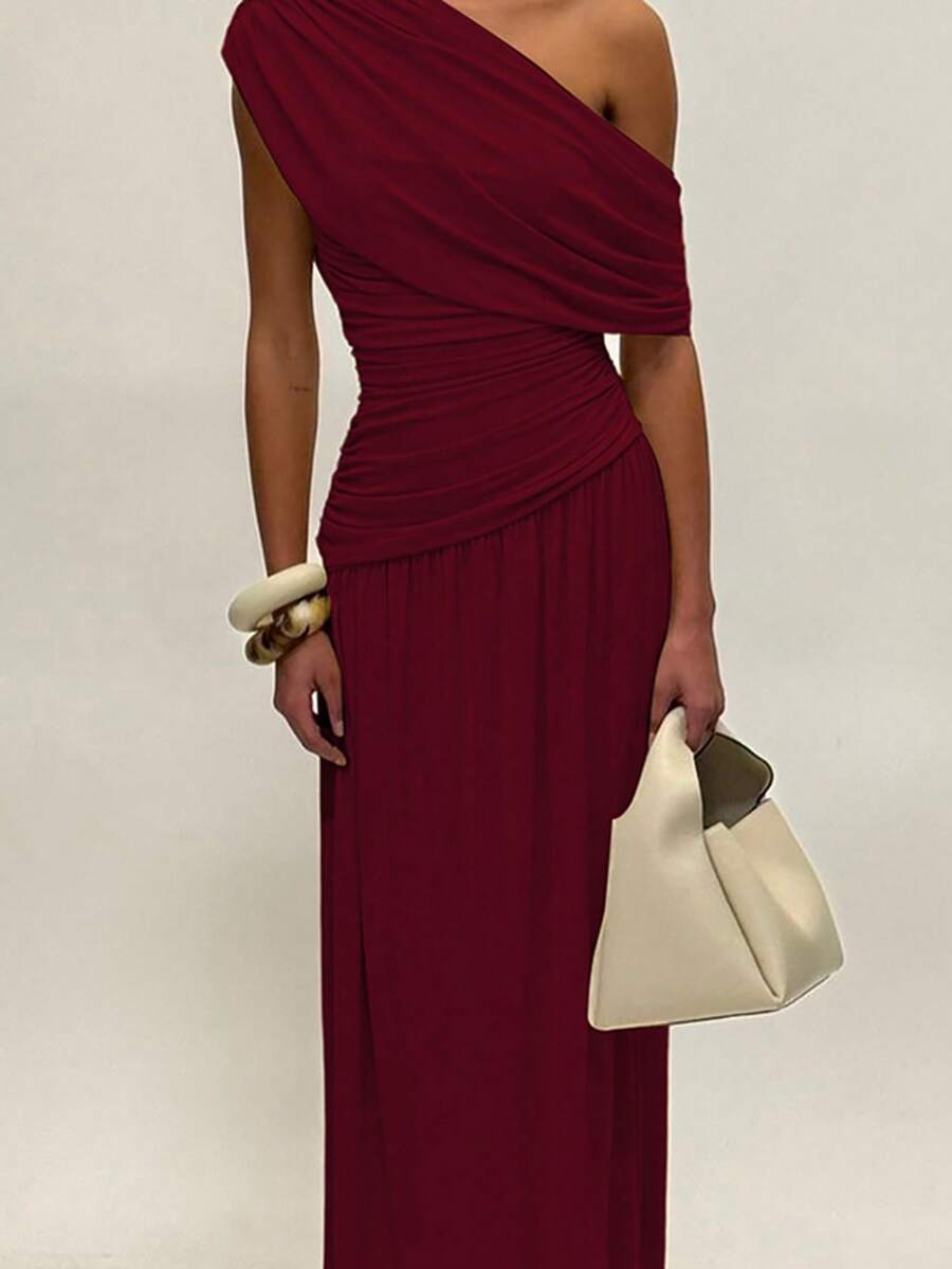 ZÉPHYR — One-Shoulder Ruched Maxi Dress Burgundy