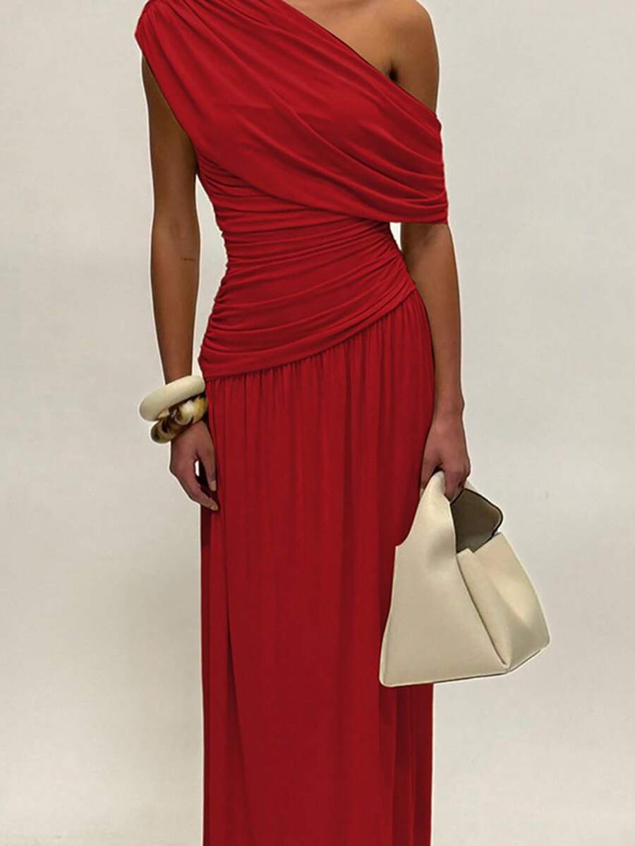 ZÉPHYR — One-Shoulder Ruched Maxi Dress Red