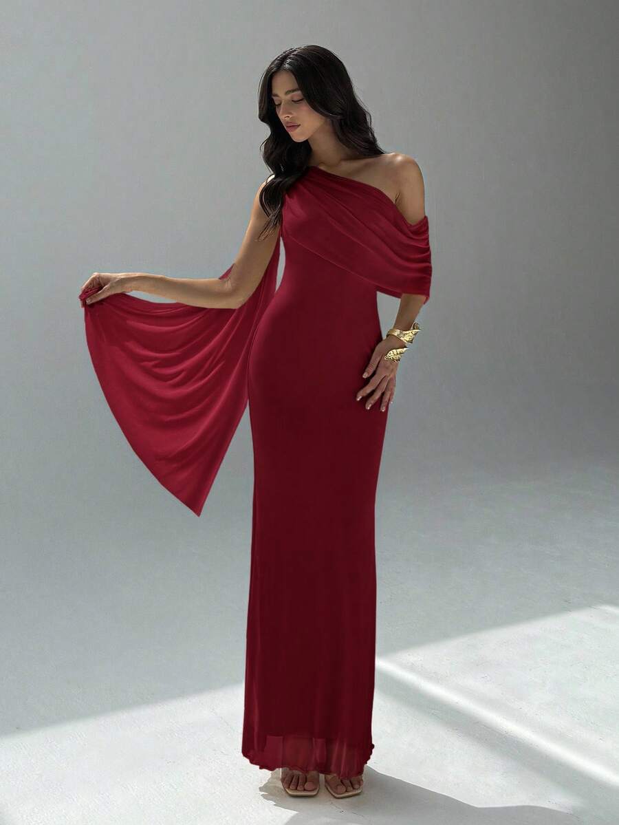 NOIREL - Asymmetric One Shoulder Bodycon Maxi Dress Burgundy
