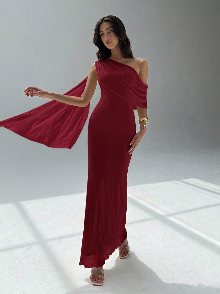 NOIREL - Asymmetric One Shoulder Bodycon Maxi Dress