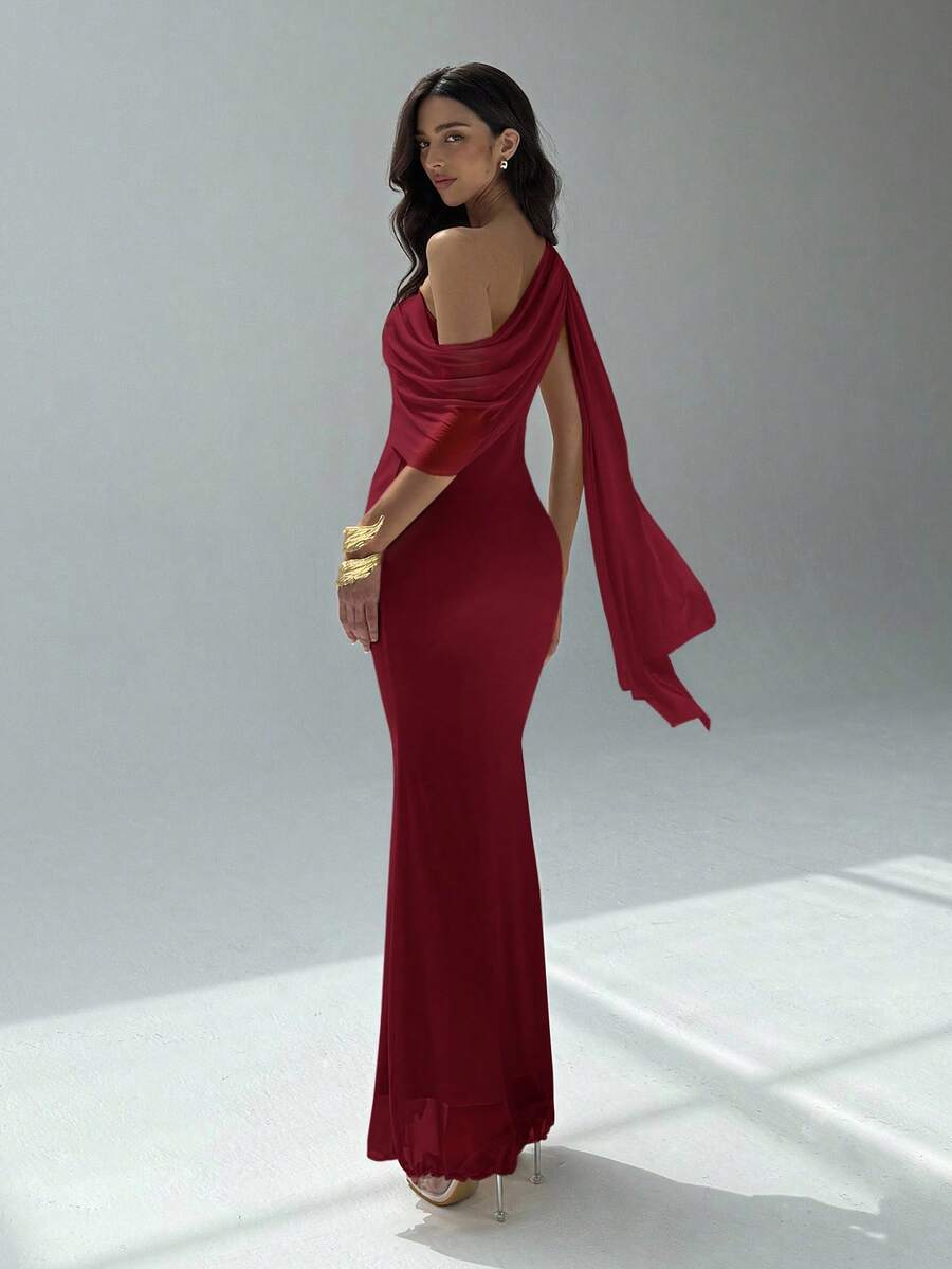 NOIREL - Asymmetric One Shoulder Bodycon Maxi Dress