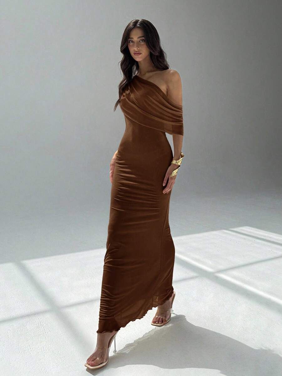 NOIREL - Asymmetric One Shoulder Bodycon Maxi Dress