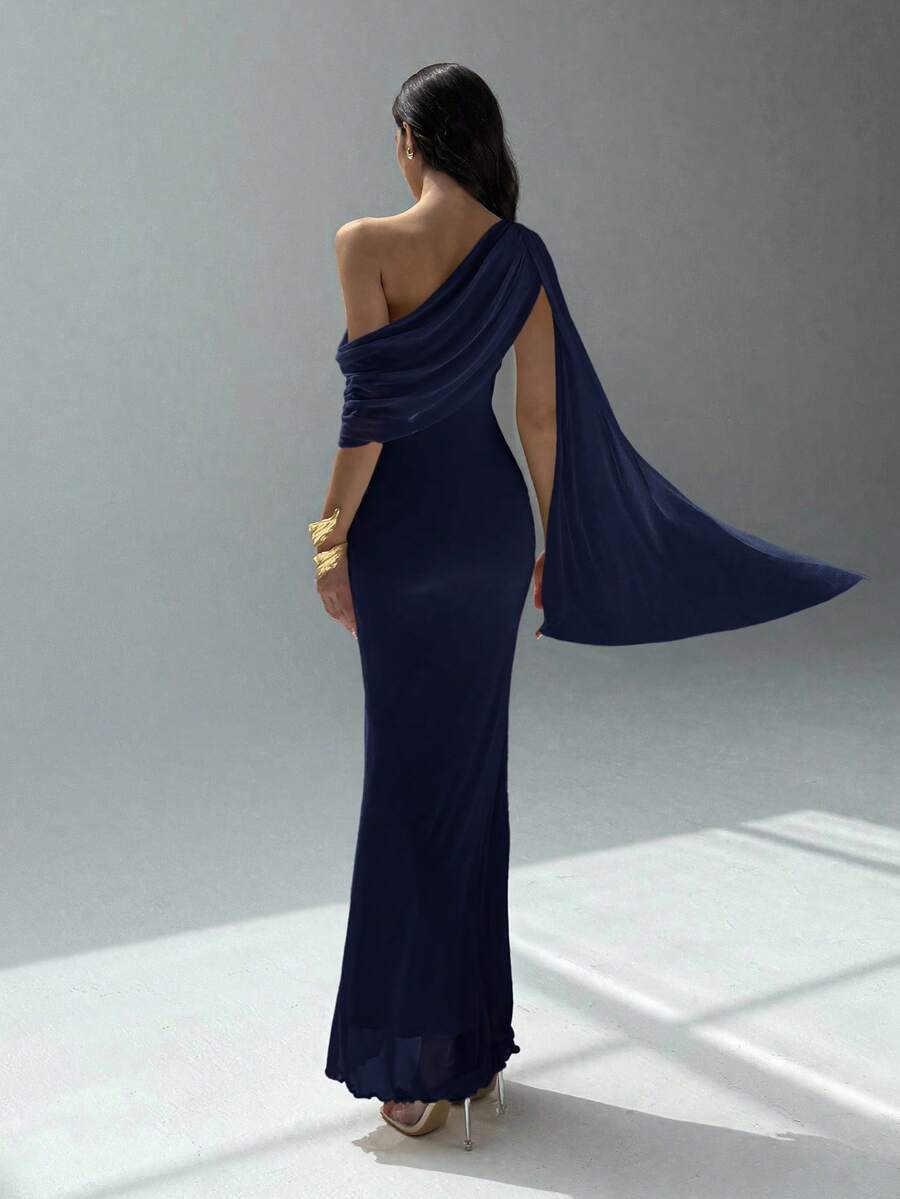 NOIREL - Asymmetric One Shoulder Bodycon Maxi Dress