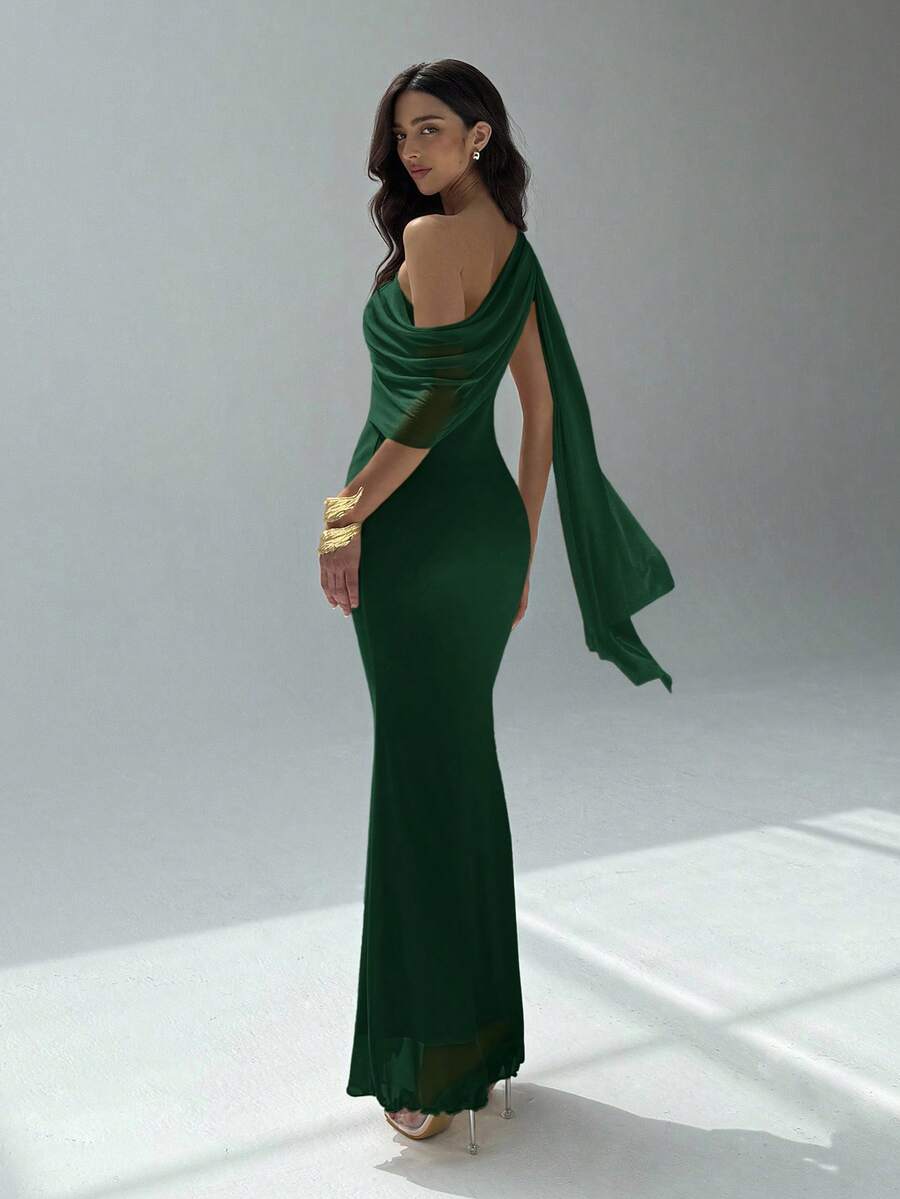 NOIREL - Asymmetric One Shoulder Bodycon Maxi Dress