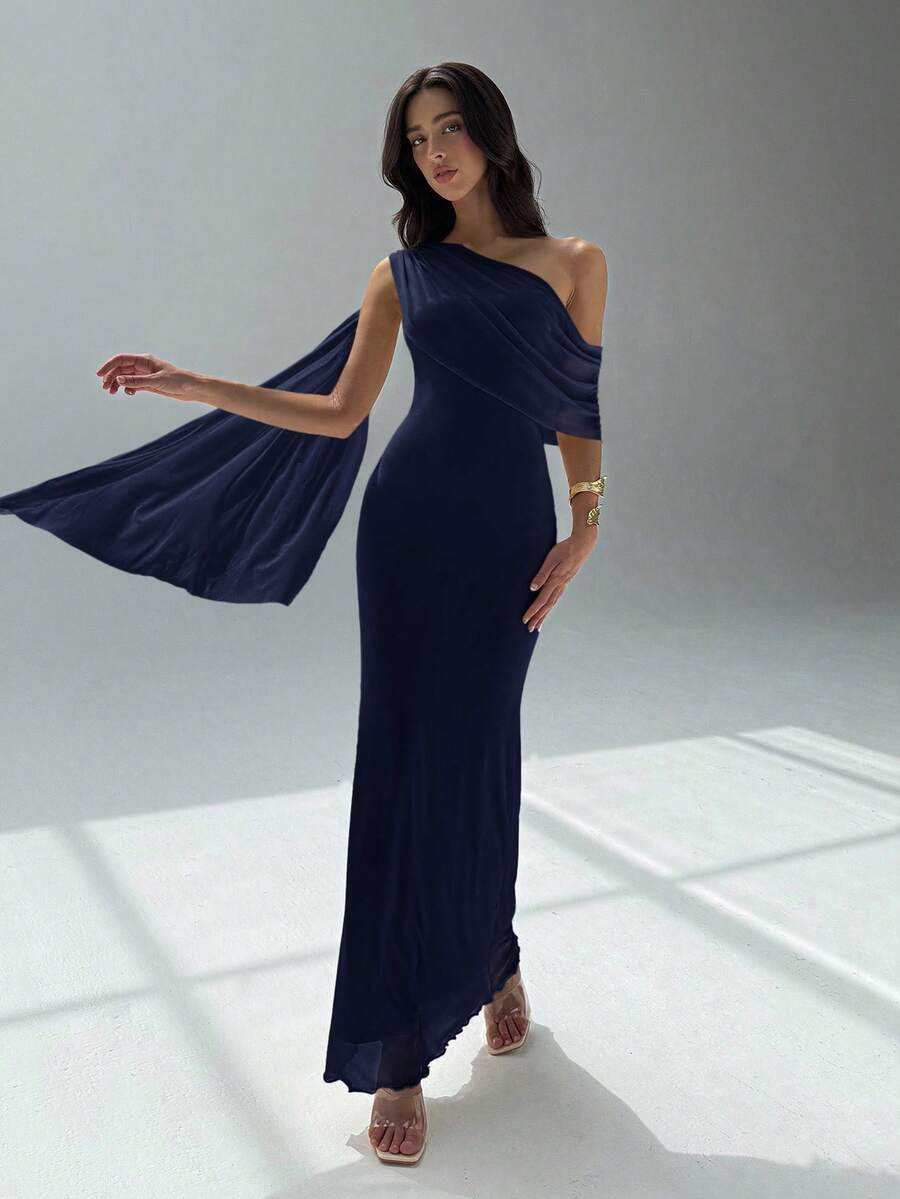 NOIREL - Asymmetric One Shoulder Bodycon Maxi Dress