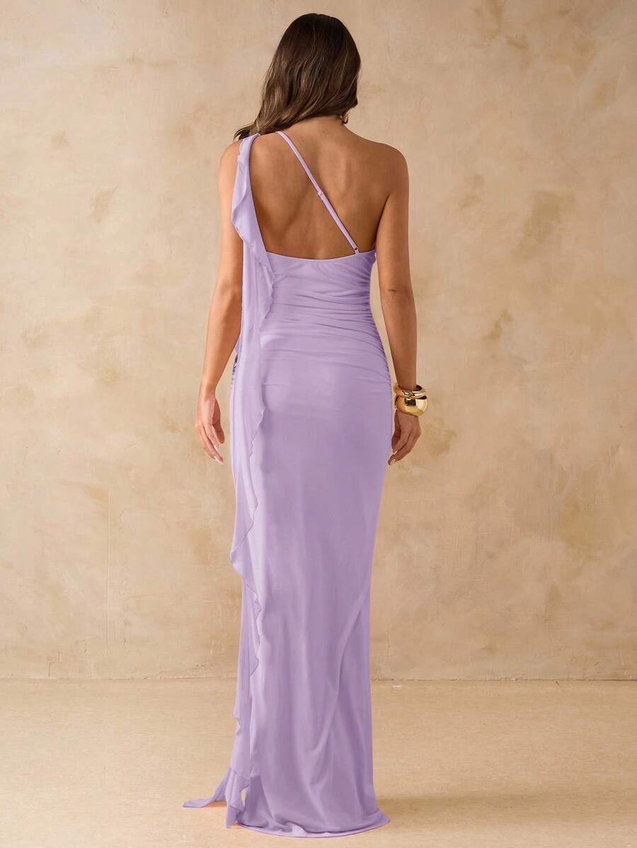 LUÉRA – Asymmetric Bodycon Maxi Dress
