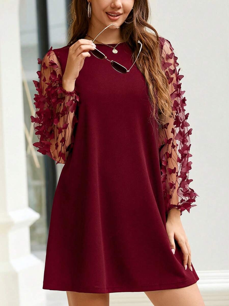 CLASI – Minimalist Sheer Sleeve Casual Dress