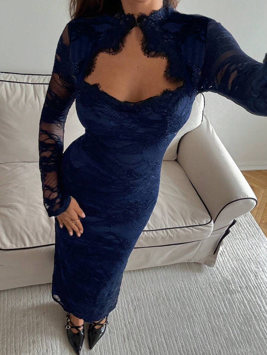 VELOURS - Long Sleeve Lace Bodycon Maxi Dress