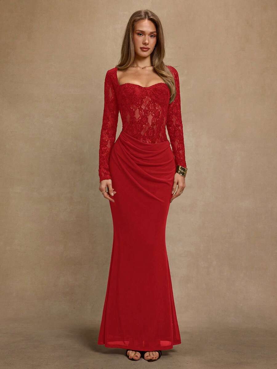 NOIRÉ LACE – Elegant Lace Bodycon Maxi Dress