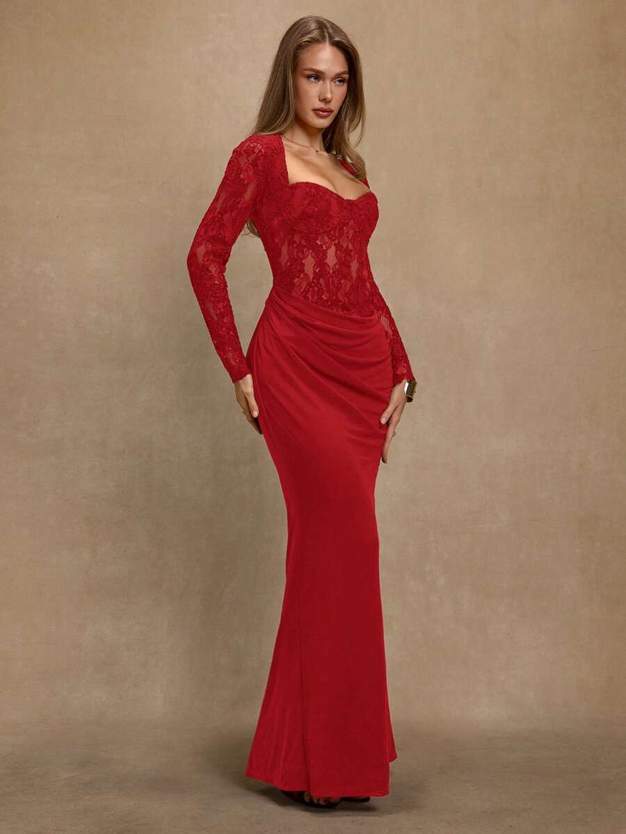 NOIRÉ LACE – Elegant Lace Bodycon Maxi Dress