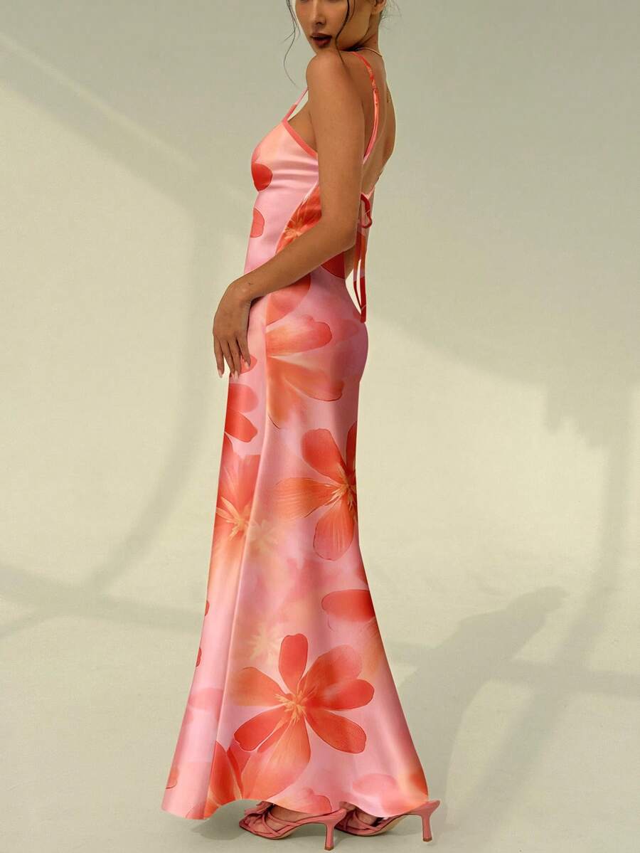 SUNFLARE – Tropical Print Bodycon Maxi Dress