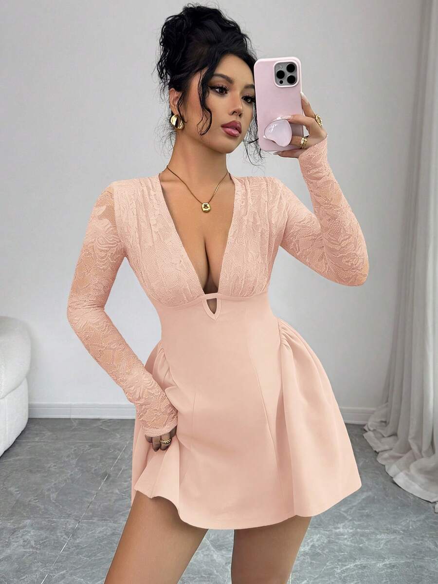 VILA – Deep V-Neck A-Line Mini Dress
