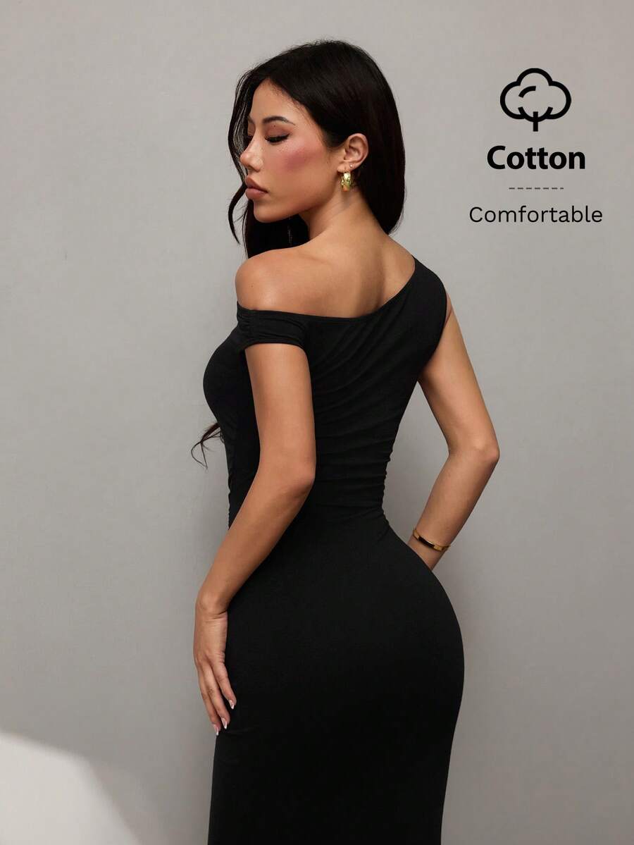 SVELTA - Petite One Shoulder Mermaid Maxi Dress