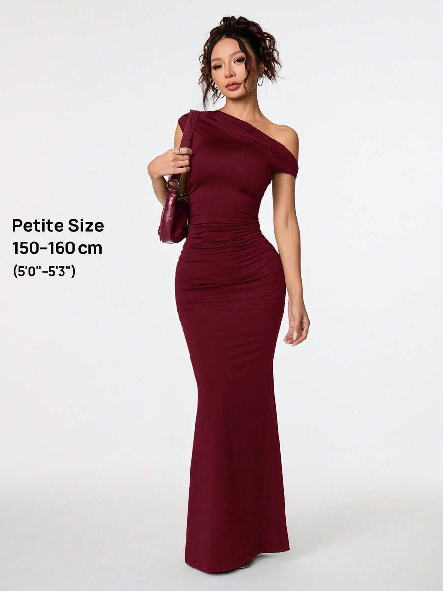 SVELTA - Petite One Shoulder Mermaid Maxi Dress Burgundy
