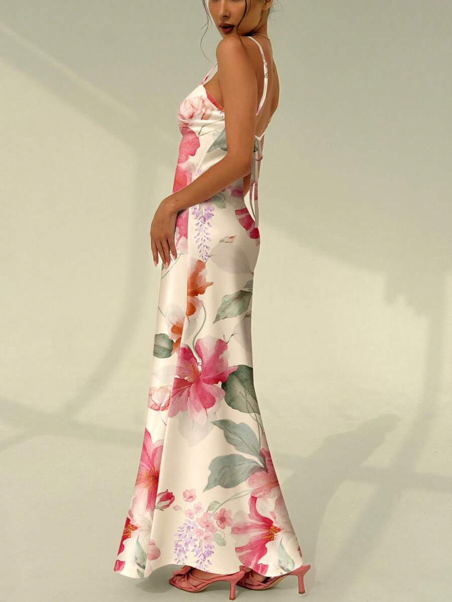 SUNFLARE – Tropical Print Bodycon Maxi Dress