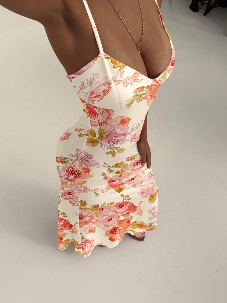 SUNFLARE – Tropical Print Bodycon Maxi Dress