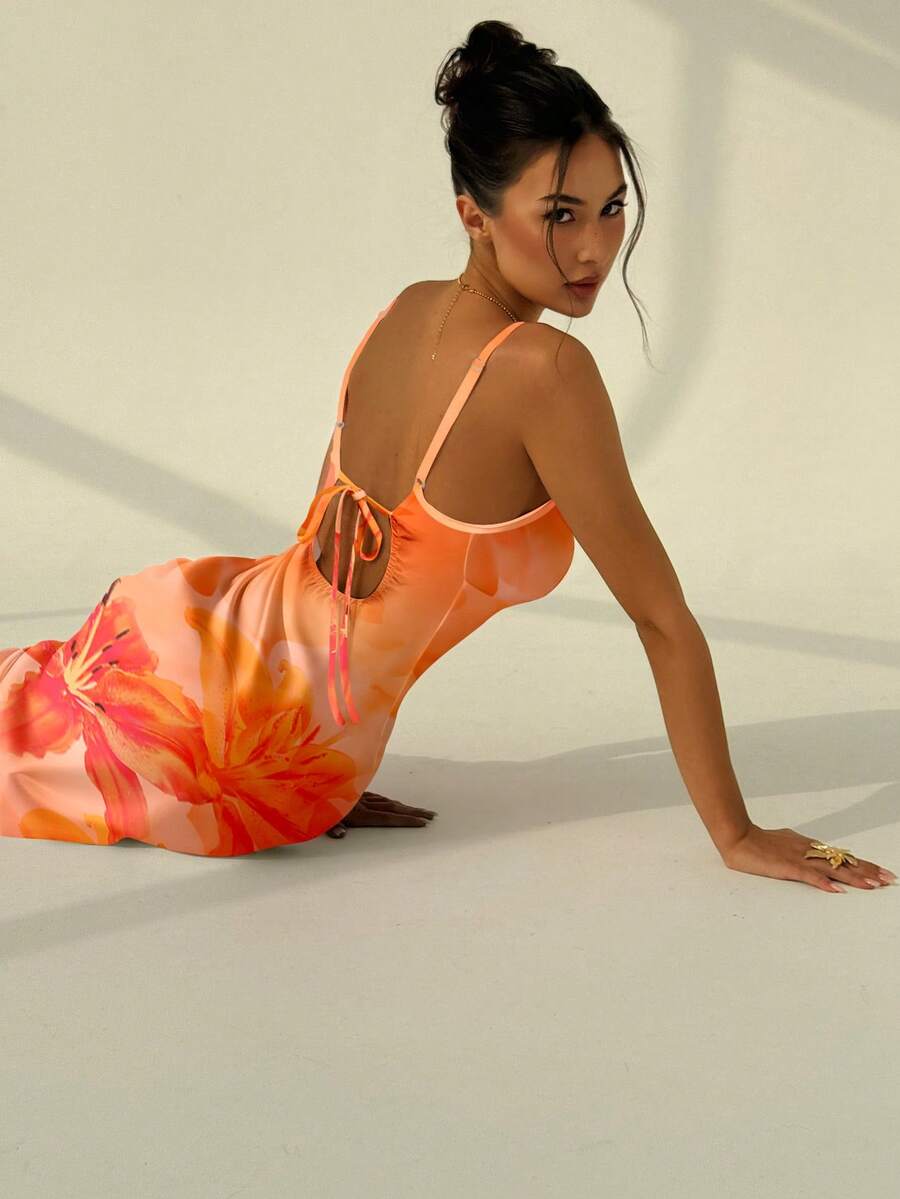 SOLARA - Floral Bodycon Maxi Dress