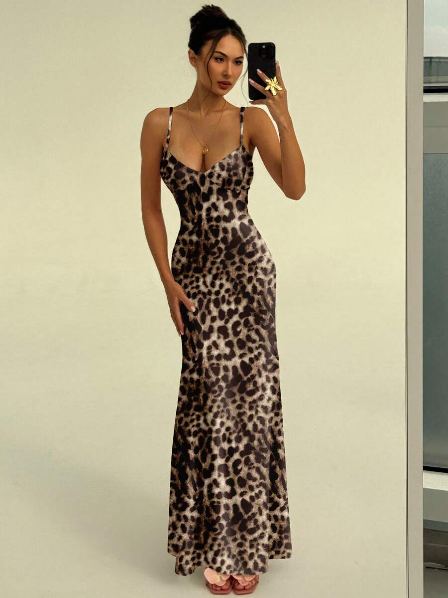 SOLARA - Floral Bodycon Maxi Dress
